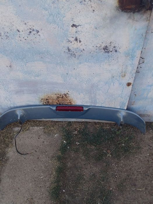 Предлогаю детали на авто.