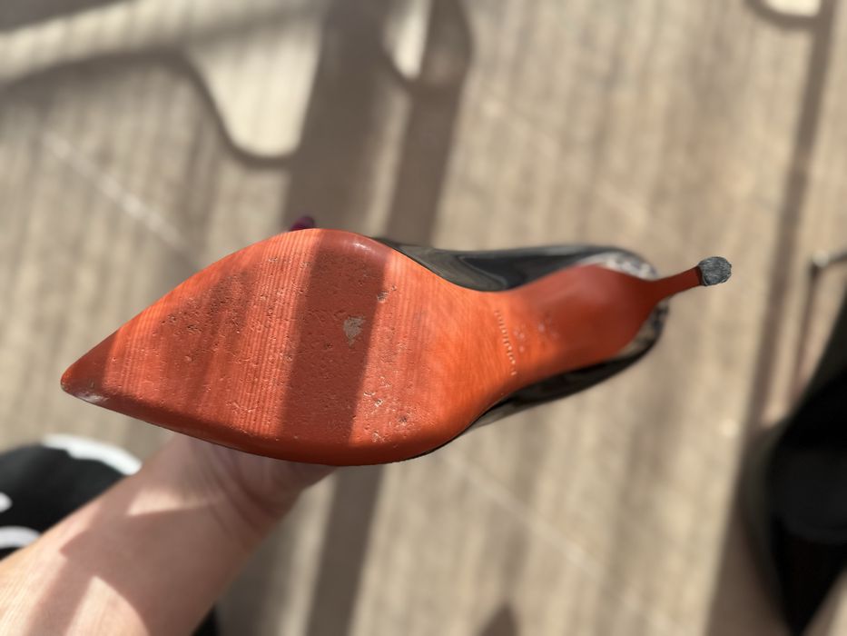 Обувки на висок ток Baldinini Италия