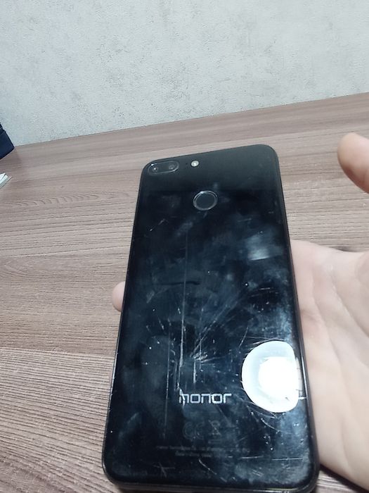 Сломанные телефоны