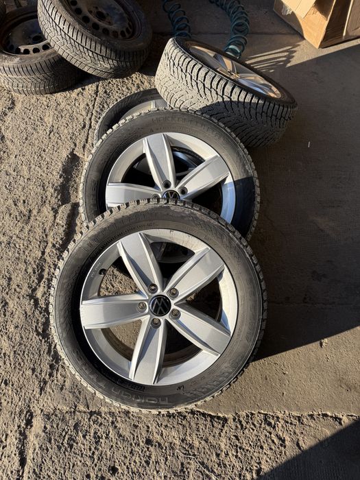 Jante volkswagen passat B8 / B8,5 pe 17, anvelope iarna 215/55/17