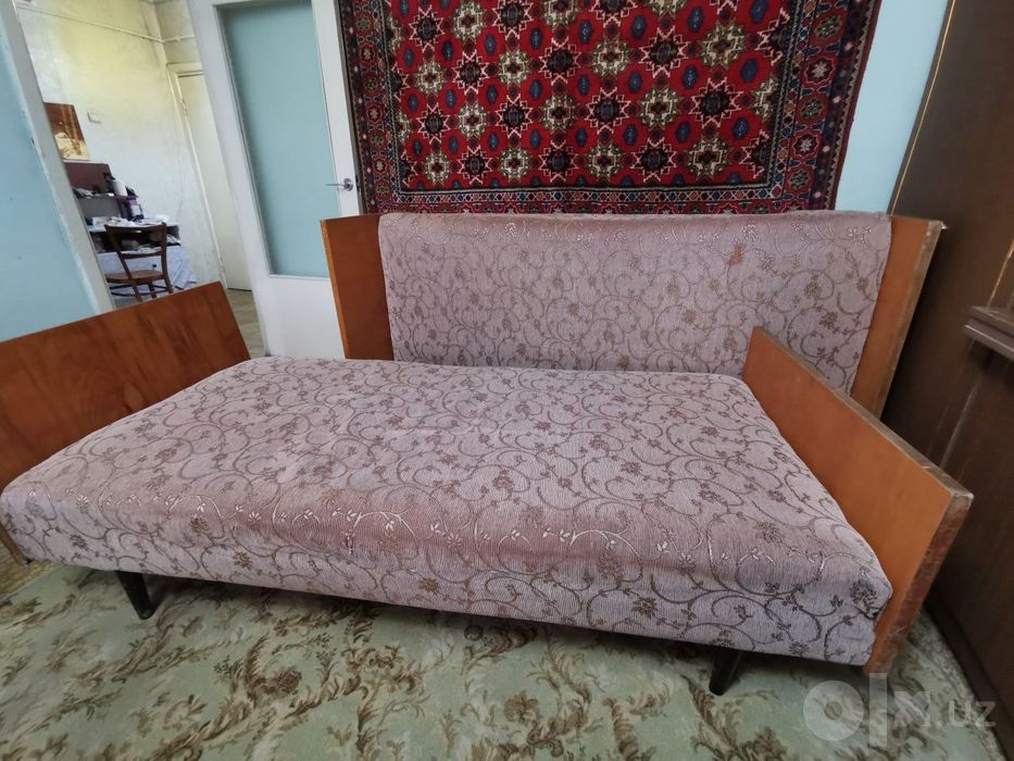 Продам кровати пружинные