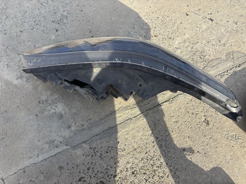 Правая фара kia cerato