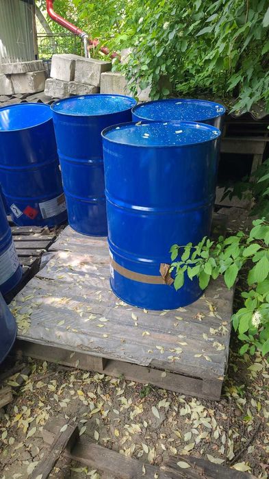 butoi de tabla cu buson pentru colectare ulei service auto , motorina