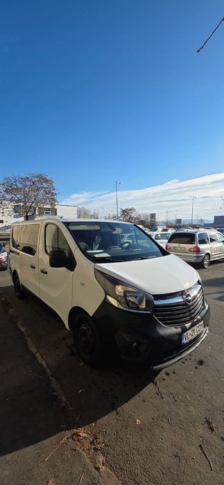 Opel Vivaro Achizitionata in 2021, ofer factura cu TVA deductibil