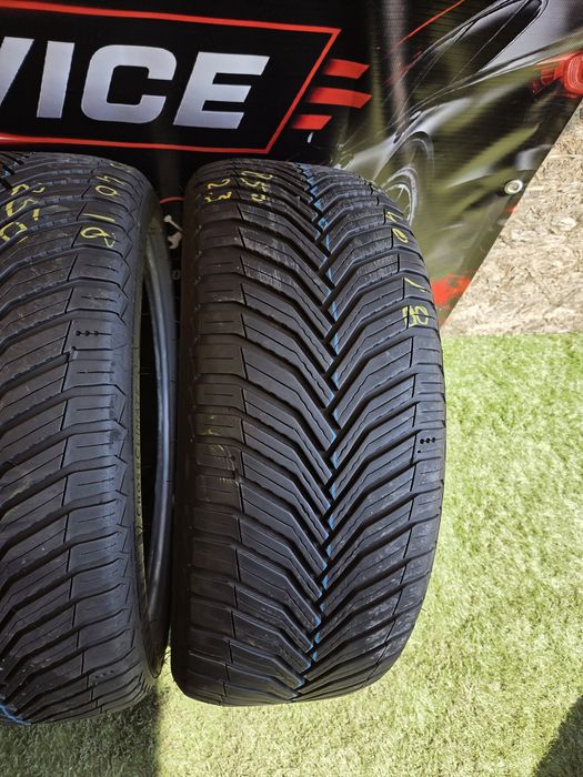 225 40 18 Michelin Cross Climate 2 m+s