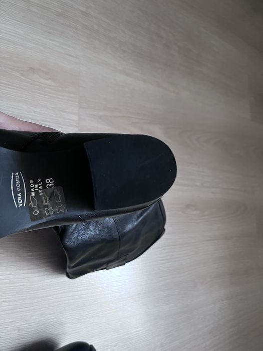 Дамски кожени ботуши - естествена кожа