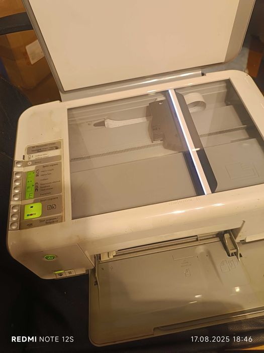 Imprimanta multifunctionala HP C3100