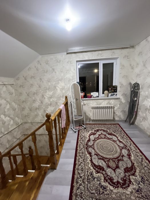 Подселениеге қыз керек! (70мың+комуслуга)