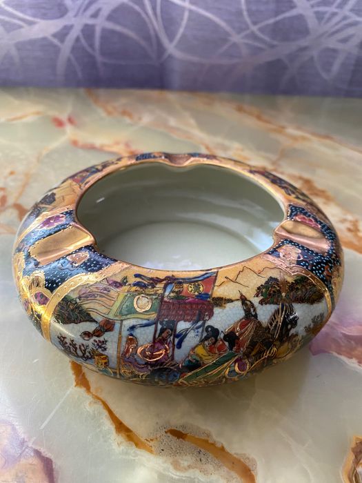 Голям пепелник Японски порцелан SATSUMA