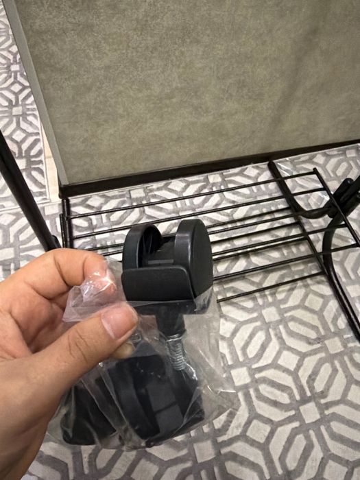 Новая напольная вешалка для прихожей | Yangi kiyim ilgich (veshalka)