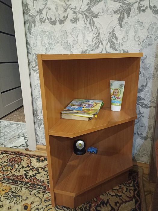 Продам мебель не дорого шкаф 30000