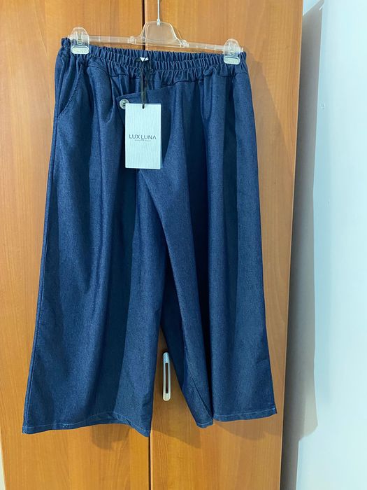 Pantaloni femei