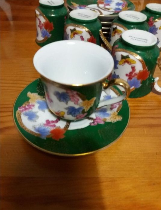 Serviciu cafea pictat manual