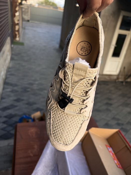 Женская обувь