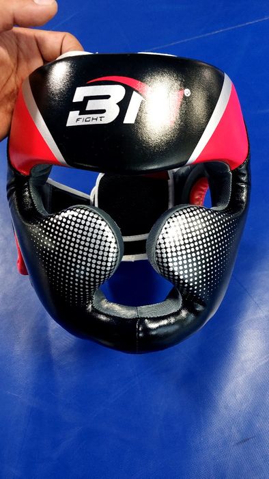 Шлем боксёрский!