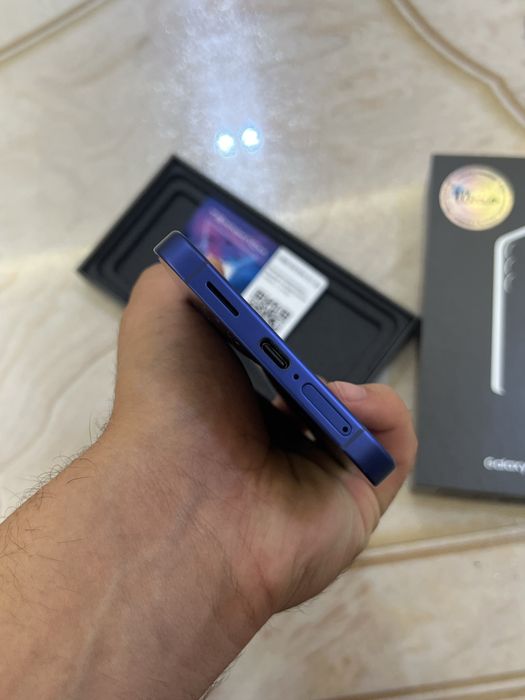 Samsung Galaxy S25 plus