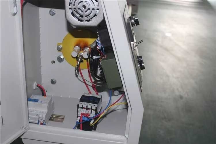 Рулонный термопрес RT1600 (каландр)