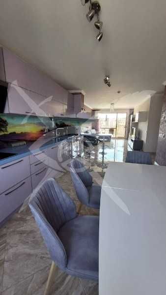 Продава се Тристаен апартамент в Свети Влас - 136 кв.м за 2206 €/кв.м - Снимка #2