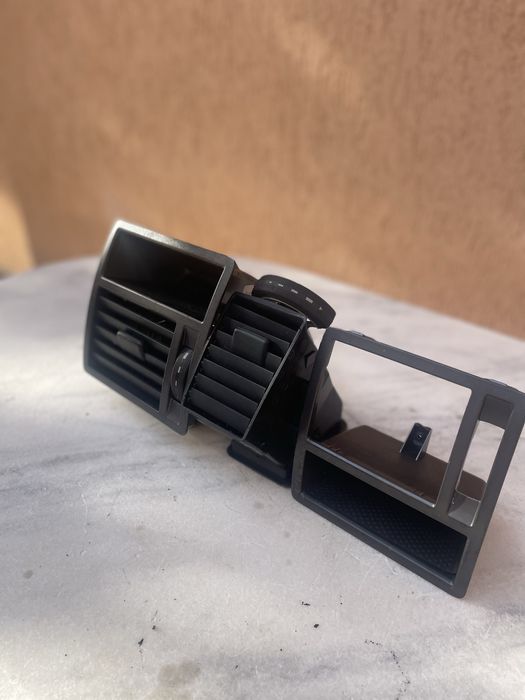 Grile ventilatie bord VW Transporter T5 2.0 TDI 2010-2016