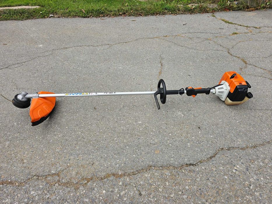 Моторна Коса STIHL FS 120. ПЕРФЕКТНА..