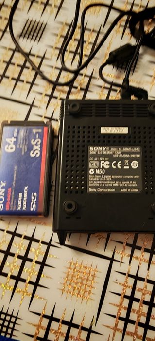 Cititor Sony SxS SBAC‑US10 + card 64 GB, testate