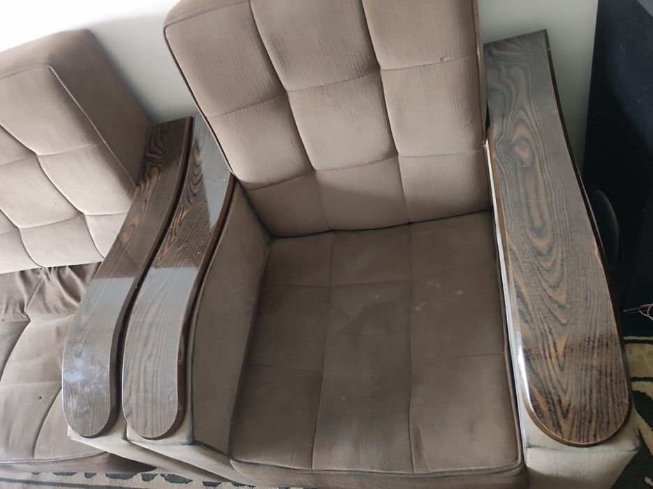 Divan kreslo  sotiladi