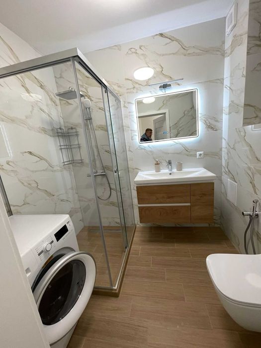 Продава се Двустаен апартамент в Варна, Цветен квартал - 74 кв.м за 3514 €/кв.м - Снимка #9