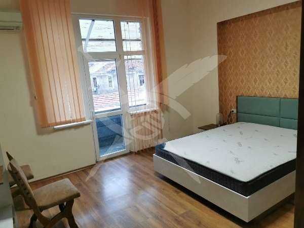 Многостаен апартамент - центъра на гр. Пловдив - 11863471