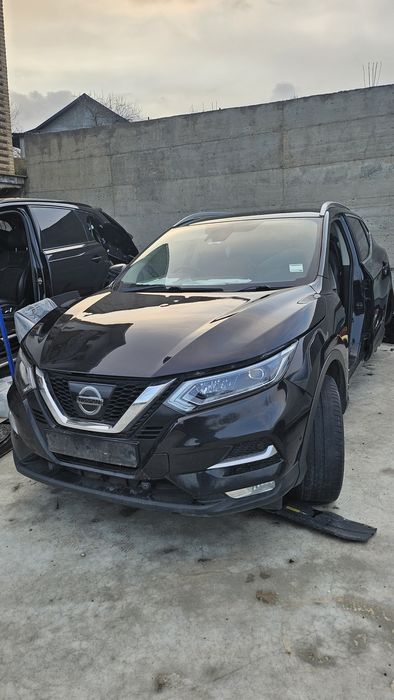 Bara fata Nissan qashqai j11 tekna