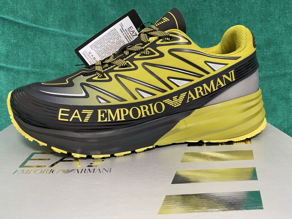 Pantofi Emporio Armani EA7 Crusher Distance Trail marimile 40 si 44