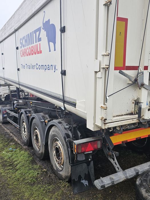 Semiremorca Schmitz, bena cereale