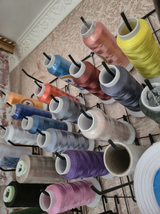 Продам вышивальную машину Janome 550e