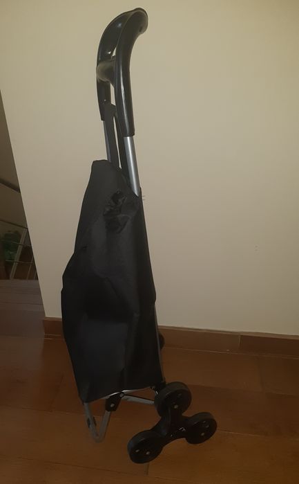 Trolley  cumpărături 3 roți nou
