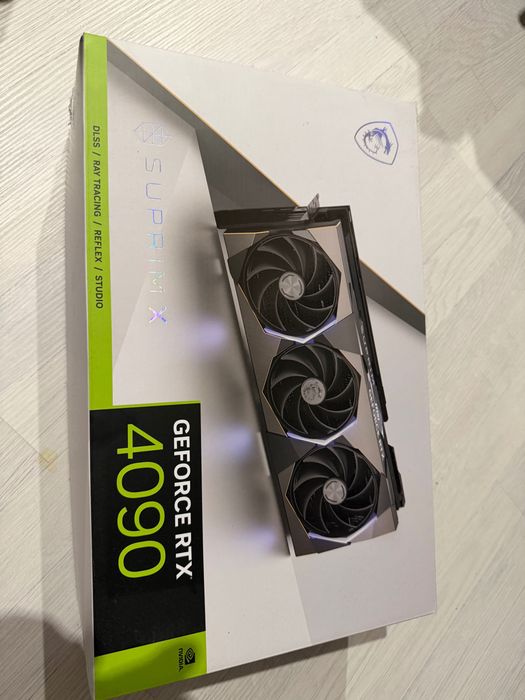 RTX 4090 MSI Suprim