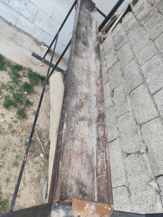 Качеля и мангал сатылады