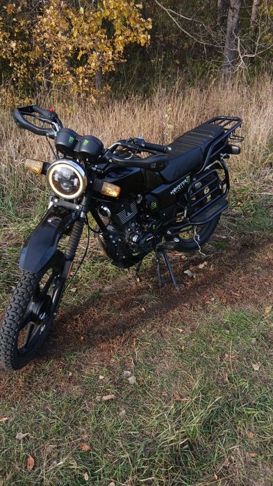 Сузуки 200 кубов