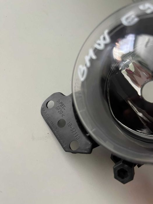 Proiectoare ceata bmw e90 e91 2005 2008 stanga dreapta noi