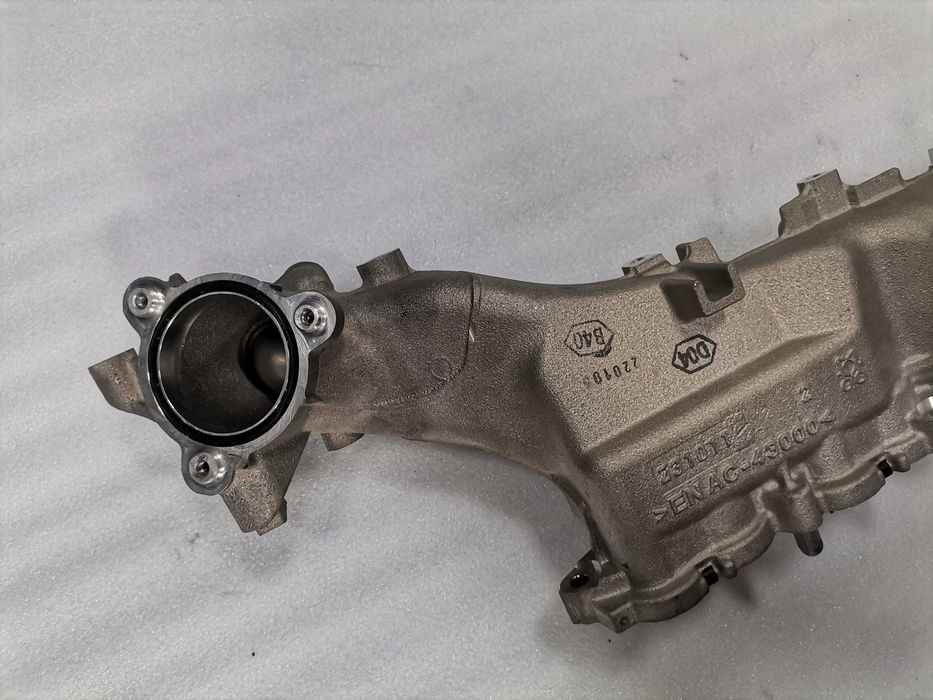 Всмукателен колектор Клапа BMW 9888472 X5 G05 G06 X7 G07 5 G60 7 G70