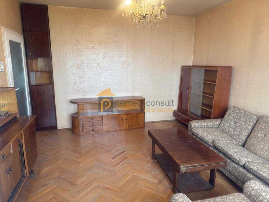 Продава се Тристаен апартамент в Пловдив, Кючук Париж - 64 кв.м за 1532 €/кв.м - Снимка #1