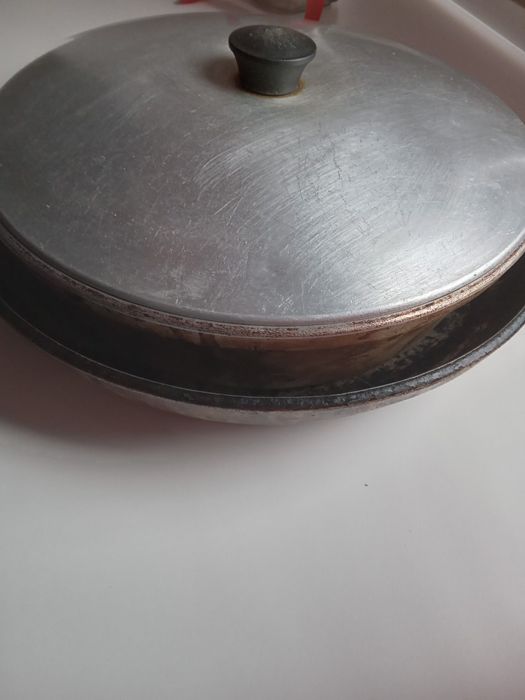 Продам сковородки