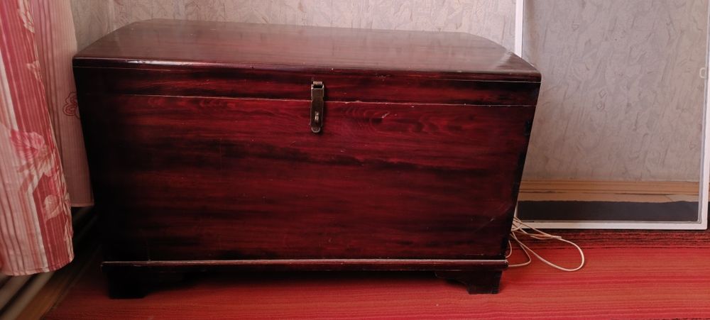 Сундук деревянный советского производства