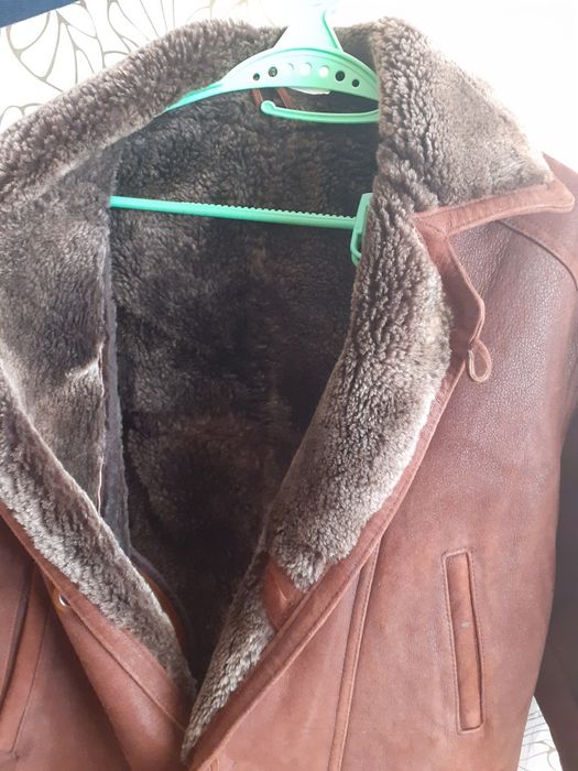 Продам натуральную дублёнку 52-54