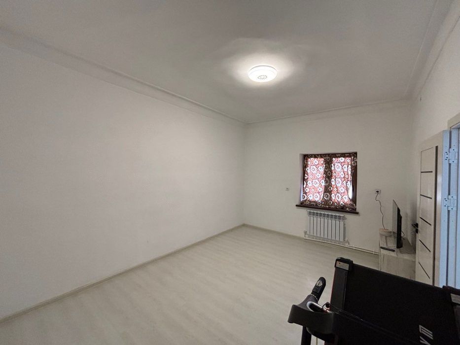 Uy sotiladi 2xonalik 50m2