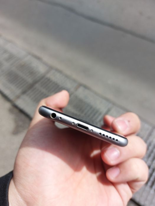 Iphone 6s 16. Idial radnoy