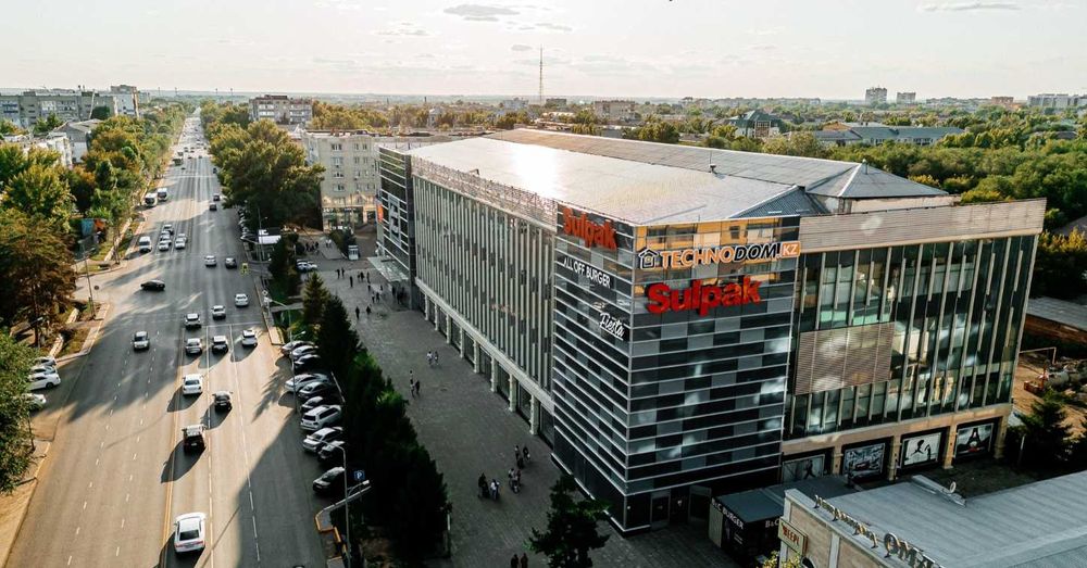 Профессиональный фотограф, съёмка с дрона