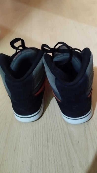 Маратонки Skechers (38), Кецове NIKE (39) 24.5см