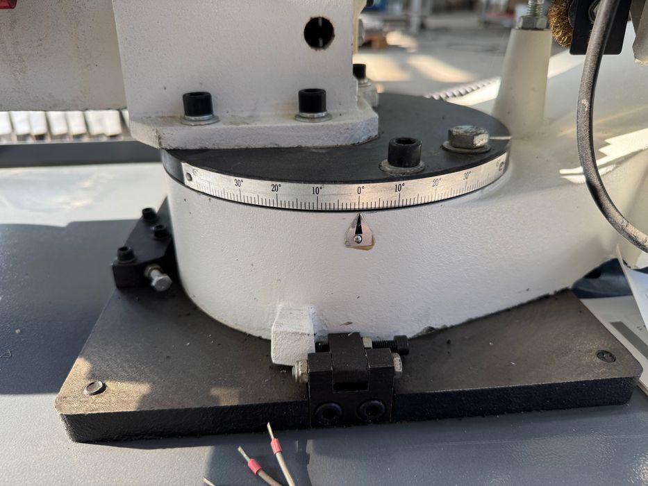 Лентоотрезна машина