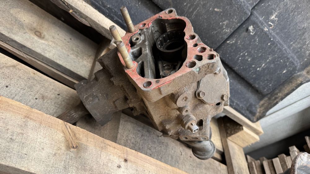 Редуктор от тойота Раф4, TOYOTA RAF4