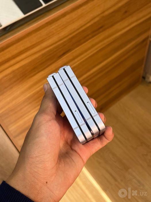 Samsung Z flip6 5