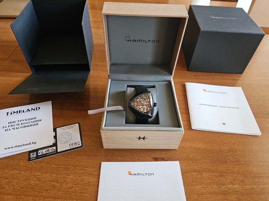 Hamilton Ventura Elvis 70